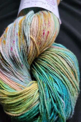 Coral Fields on Organic cotton & Linen 4ply yarn