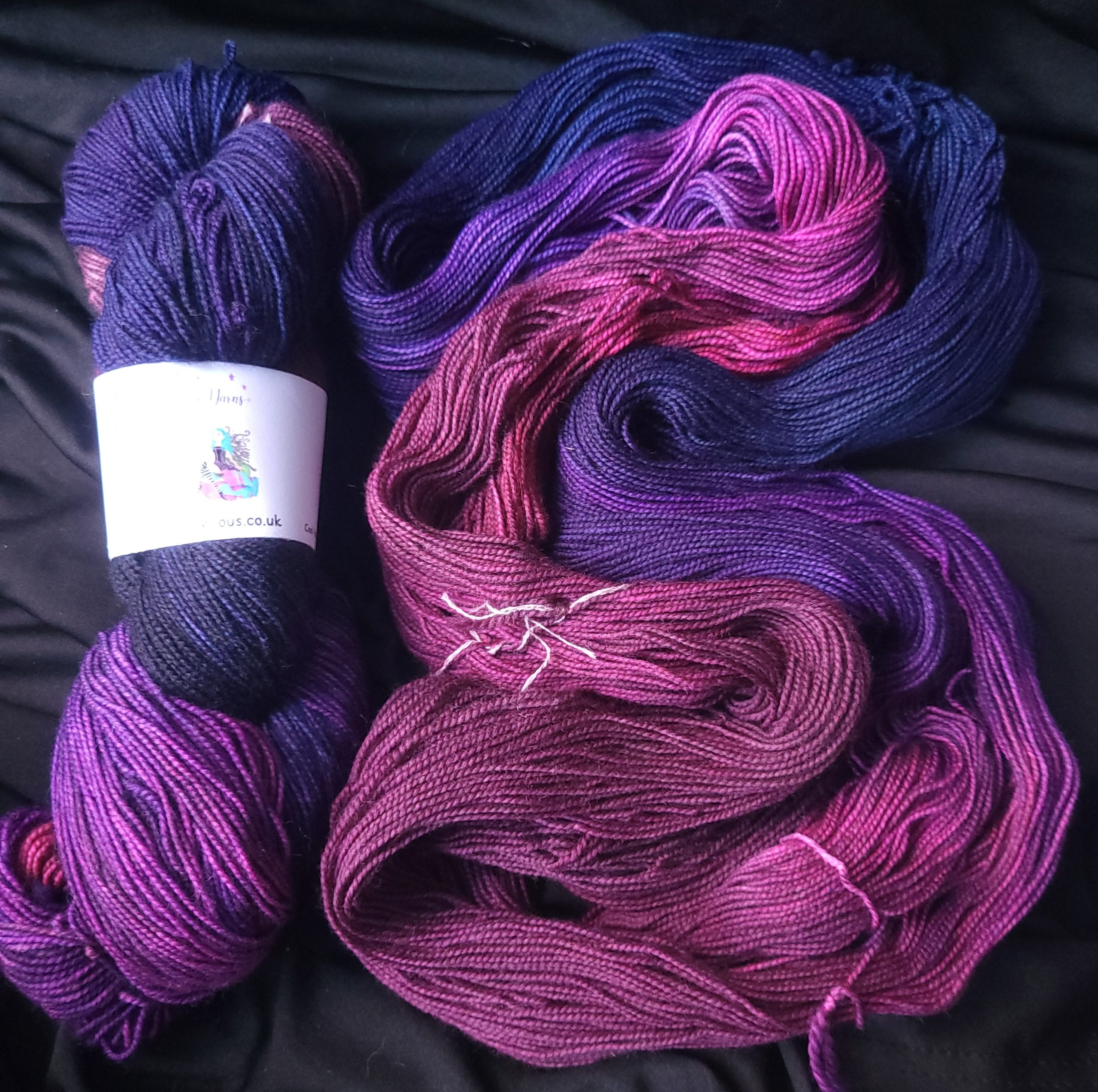 Voodoo on SW Merino & nylon high twist 4 ply yarn - Image 4